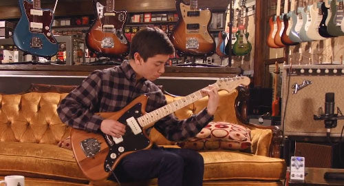 Snacks 072: Limited Edition American Professional Pine Jazzmaster