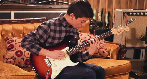 Snacks 074: American Original '60's Stratocaster, 3 Color Sunburst