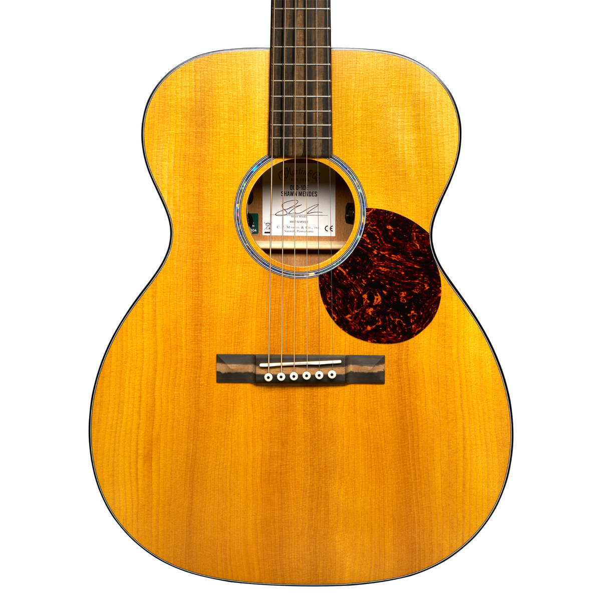 Martin 000-10E Shawn Mendes Acoustic-Electric Guitar, Spruce/Sapele, Satin Natural