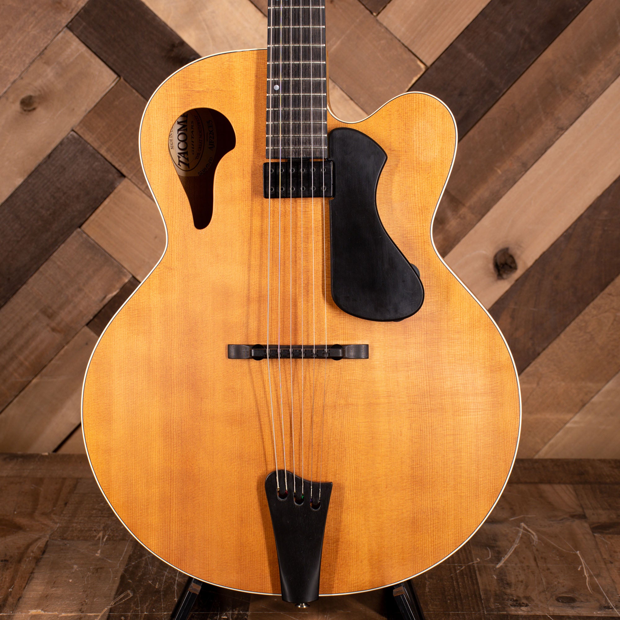 2000 Tacoma AJF22CE5 Archtop Acoustic Guitar, Natural with HC - Used