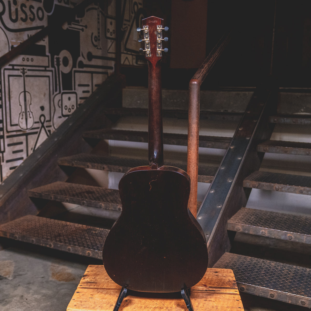 1938 Kalamazoo KG-11 Acoustic Guitar, Burst w/ Case - Used