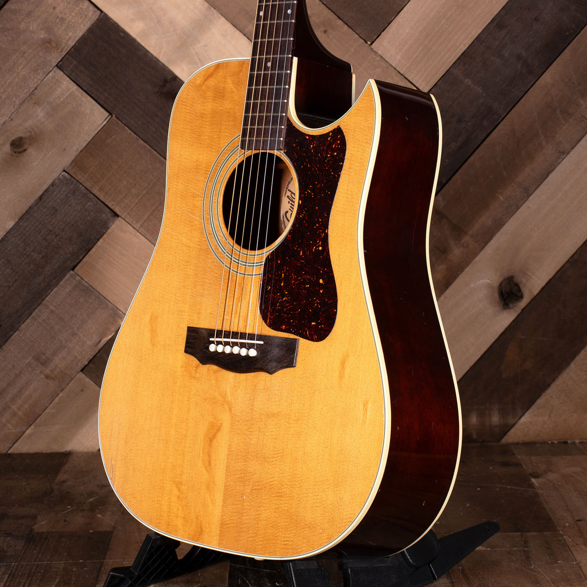 1979 Guild D-40C Acoustic Guitar, Natural with HSC - Used