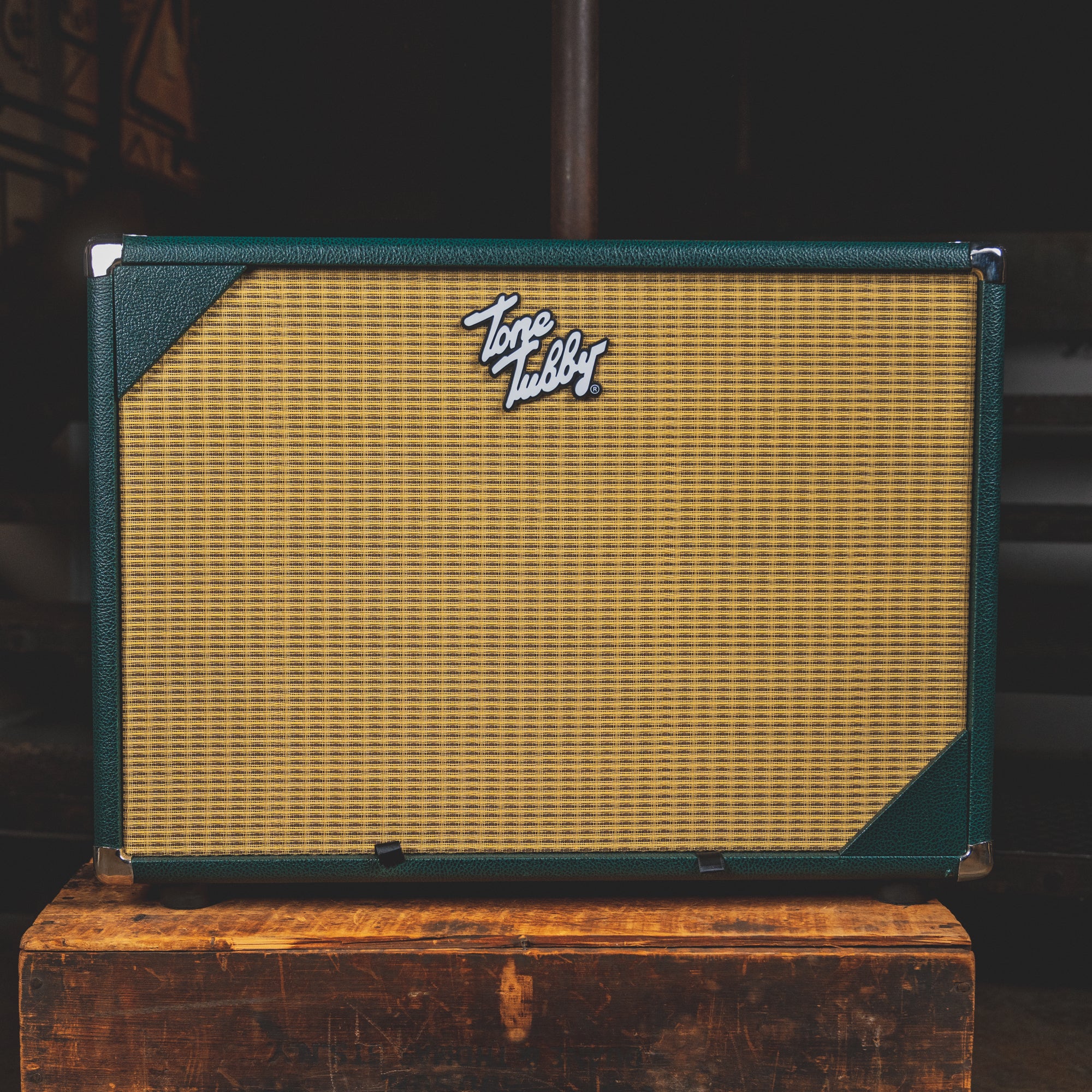 Used guitar cab top