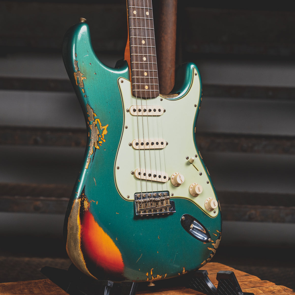 2018 Fender Custom Shop '61 Stratocaster Heavy Relic Sherwood Green Over 3-Tone Sunburst w/ OHSC - Used