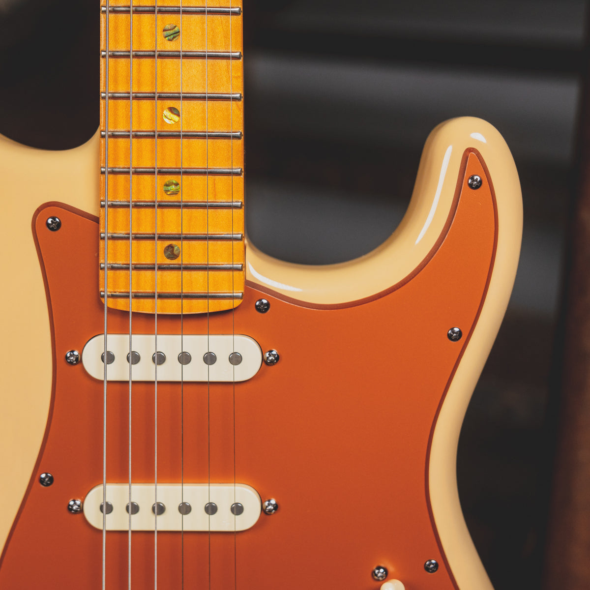 2006 Fender American Deluxe Stratocaster Electric Guitar, Honey Blonde w/ OHSC - Used