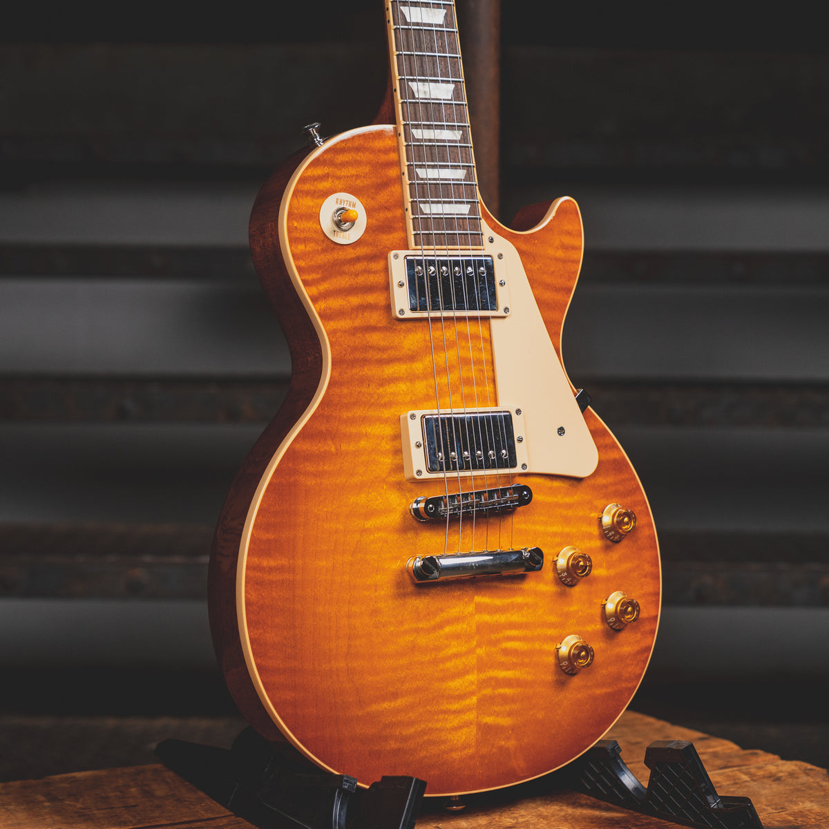 2011 Gibson Les Paul Standard Electric Guitar Honey Burst w/ OHSC - Used