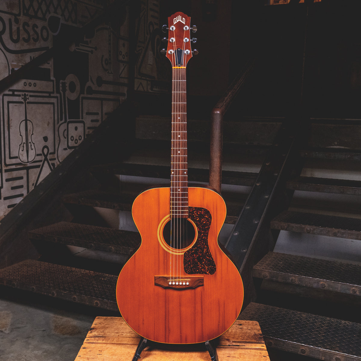 1990 Guild GF25 Acoustic Guitar, Spruce / Mahogany, Natural