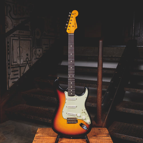 2021 Fender Custom Shop Limited '62/'63 Stratocaster Journeyman, 3-Color Sunburst - Used