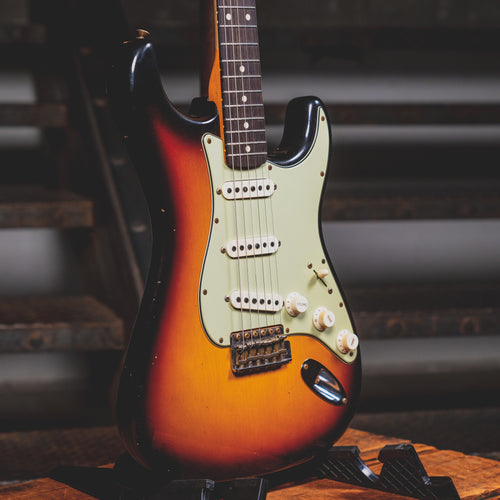 2021 Fender Custom Shop Limited '62/'63 Stratocaster Journeyman, 3-Color Sunburst - Used