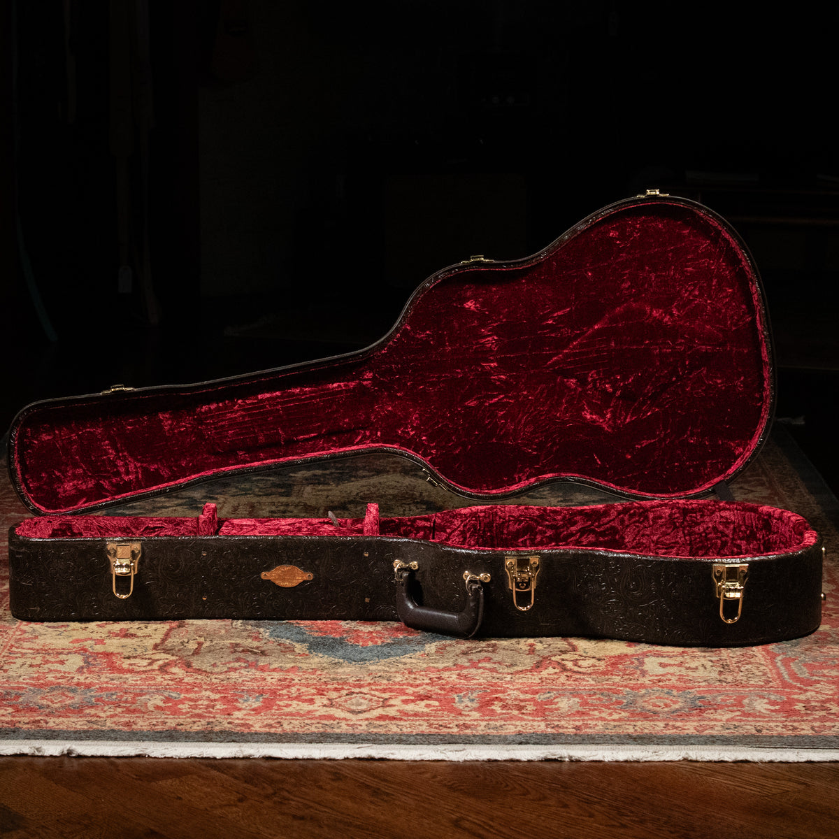 2019 Taylor Builders Edition 517e Grand Pacific Acoustic-Electric Guitar, Wild Honey Burst W/Case - Used