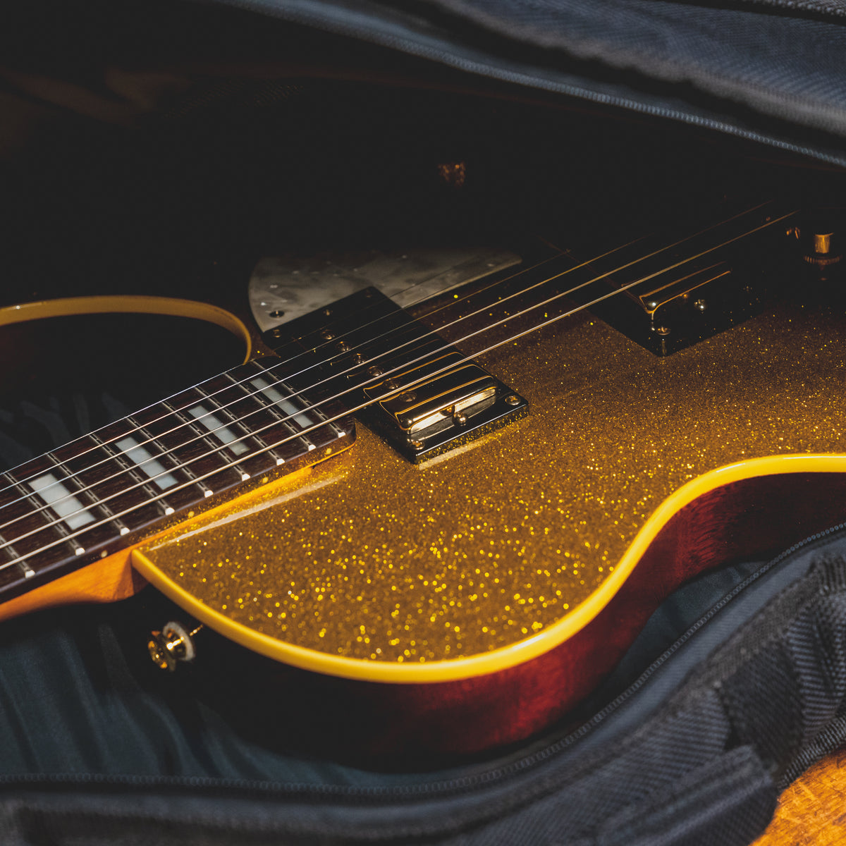 Musicvox Space Ranger Electric Guitar, Gold Sparkle w/Gig Bag - Used