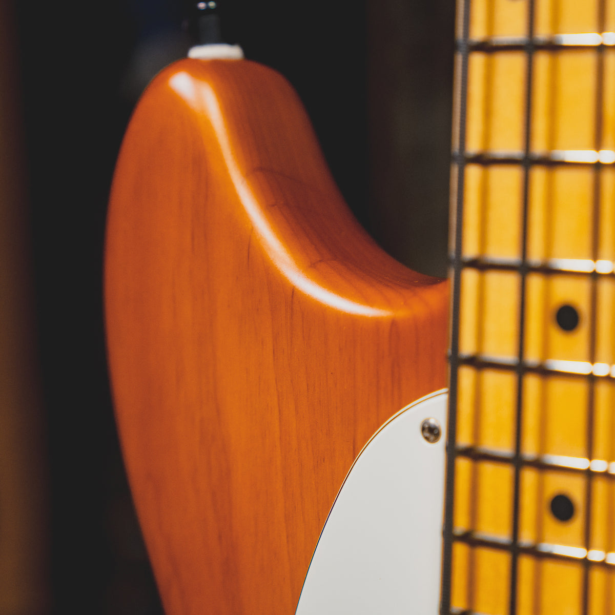 2022 Fender American Performer Mustang Bass, Honey Burst Satin w/OGB - Used