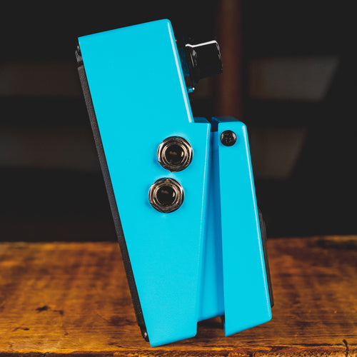 Boss CE-2W Chorus Effect Pedal - Used