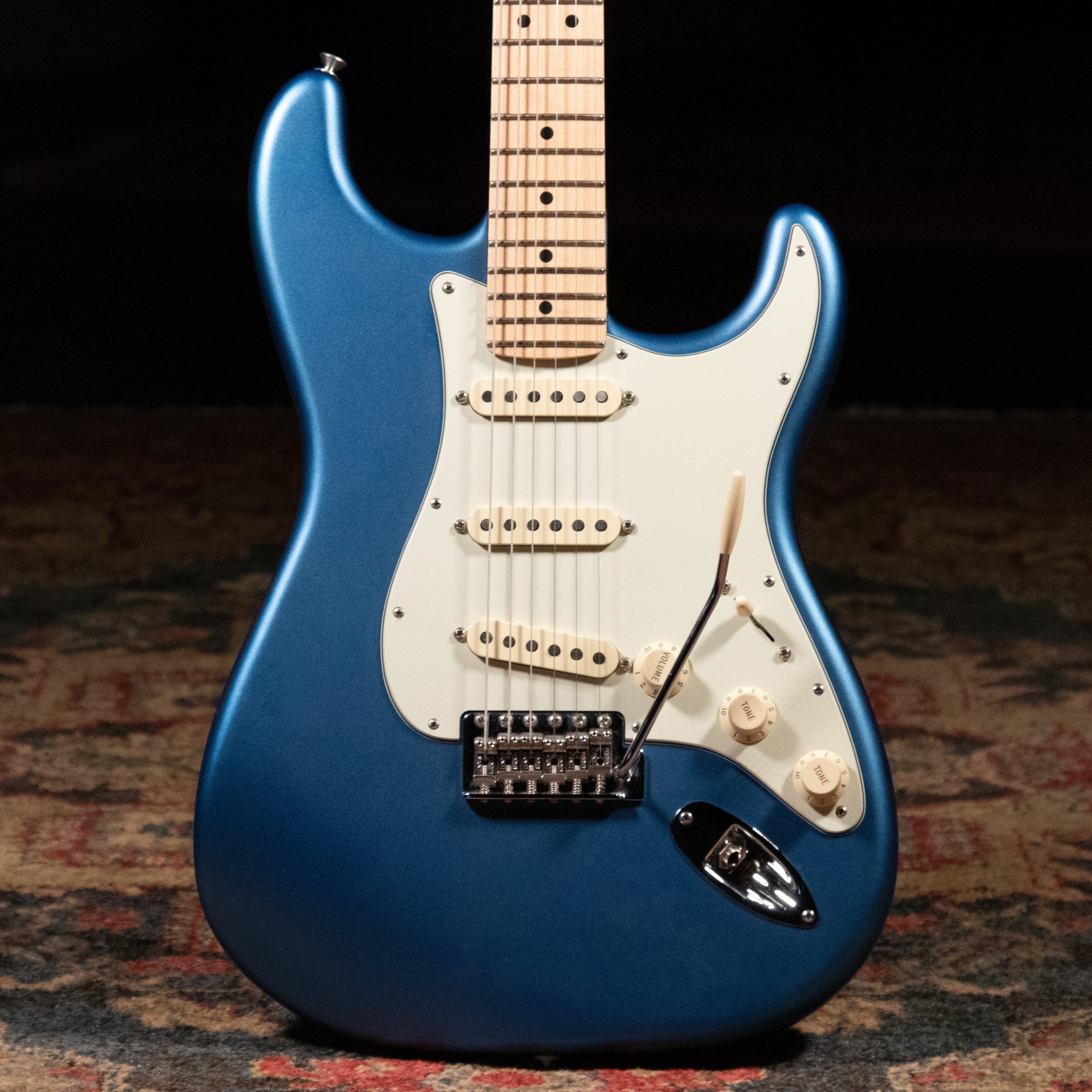 2021 Fender American Performer Stratocaster Electric Guitar Satin Lake Placid Blue Used