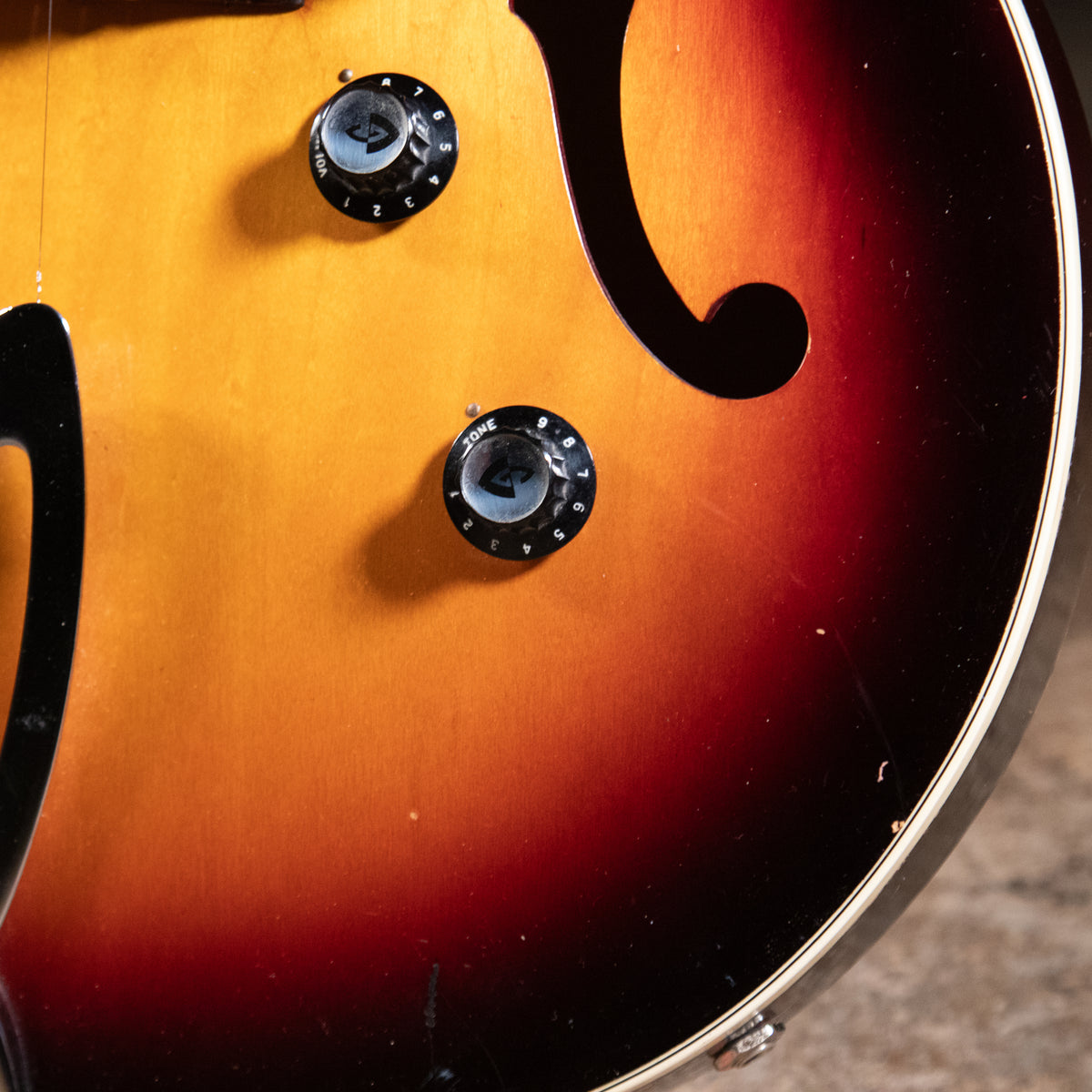 1964 Guild T-100 Slim Jim Hollowbody Electric Guitar, Sunburst w/OHSC - Used