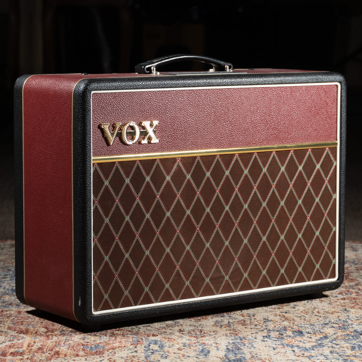 Vox AC10C1-TTBM 1 x 10” Combo Guitar Amplifier, Two-tone Black/Maroon - Used