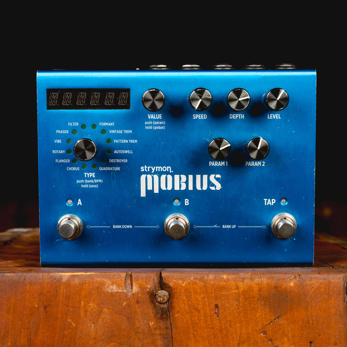 Strymon Mobius Modulation Effect Pedal - Used
