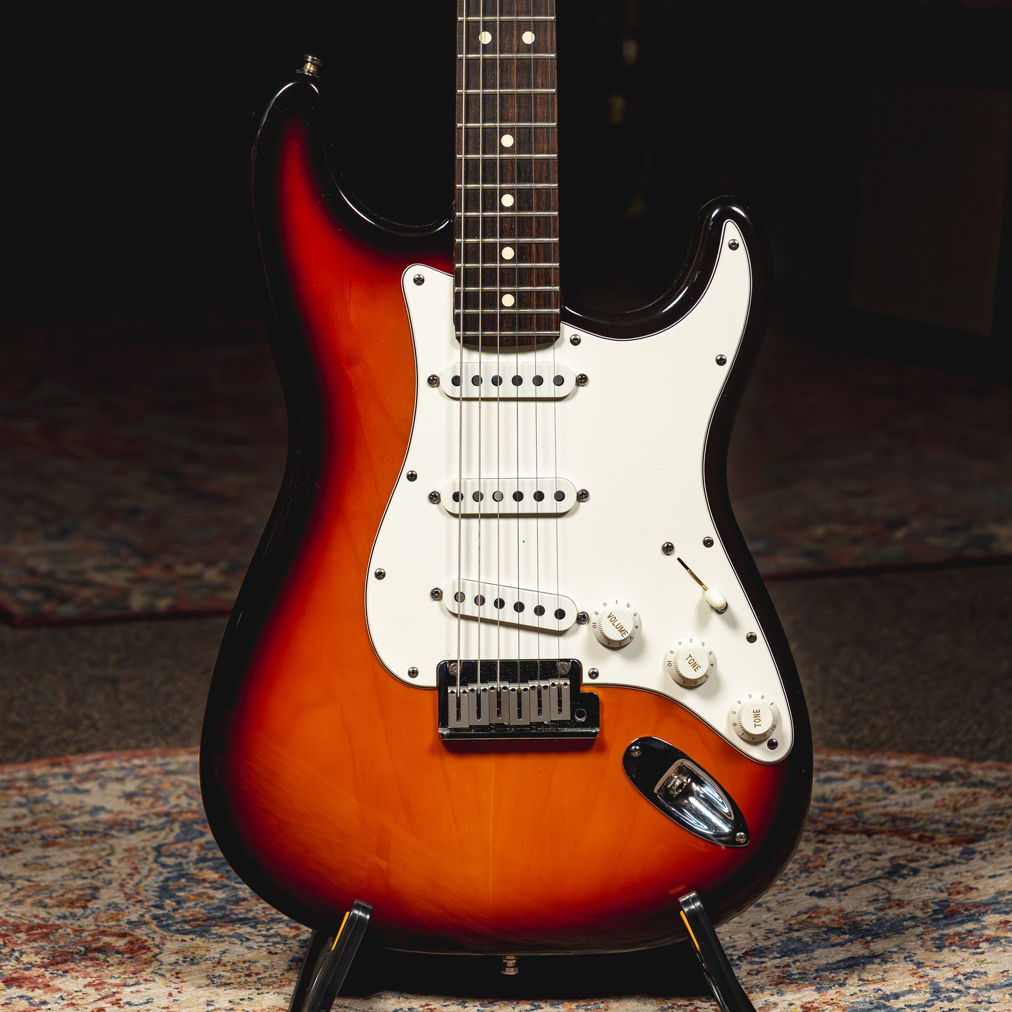 ギター FENDER American Standard Stratocaster 1995 Fender American Standard Stratocaster Electric Guitar w/OHSC, 3TS