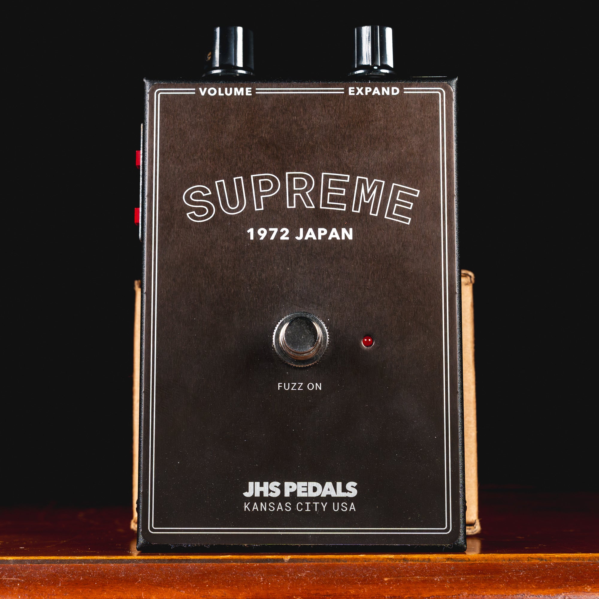 ギター JHS PEDALS SUPREME 1972 JAPAN JHS Pedals Supreme 1972 Japan Fuzz Guitar Effects Pedal Black