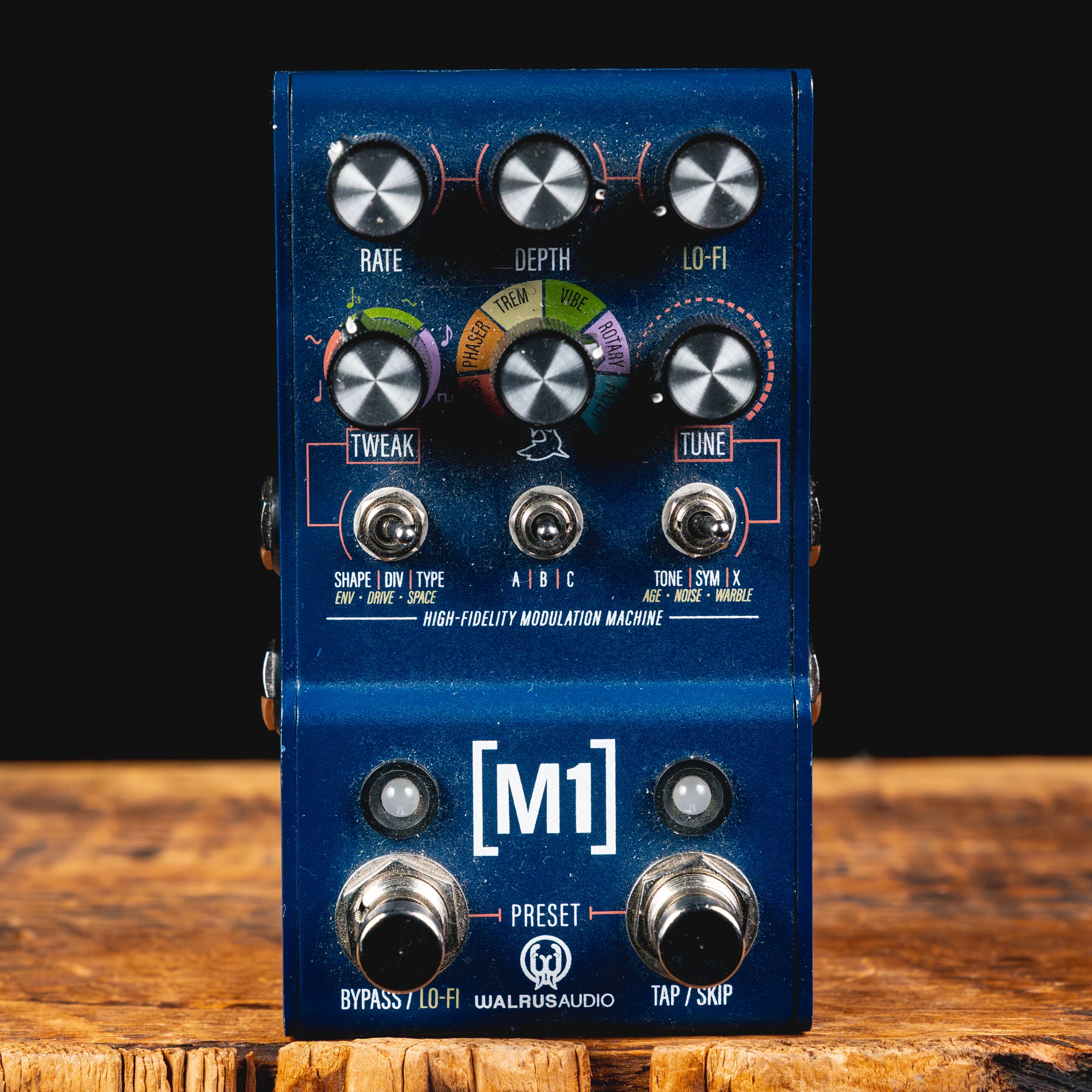 Walrus Audio Mako Series M1 Modulation Effect Pedal w/ Box - Used
