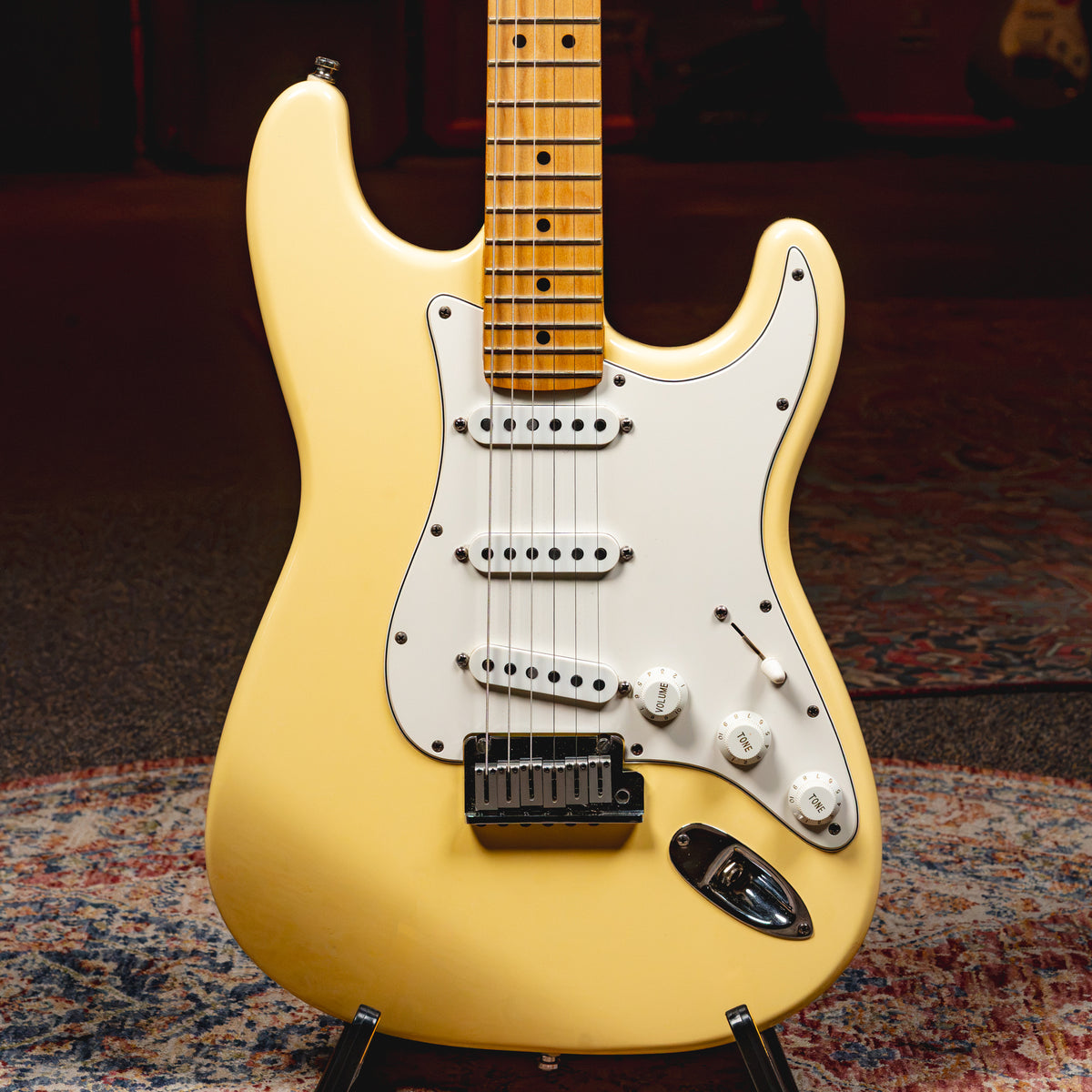 1996 Fender American Standard Stratocaster Electric Guitar, Vintage White w/ OHSC - Used