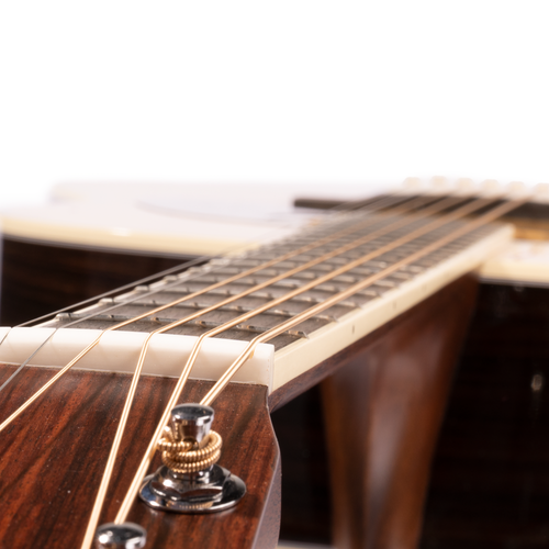 Martin HD-35 Acoustic Guitar, Sitka Spruce Top, Rosewood Back and Sides, Natural