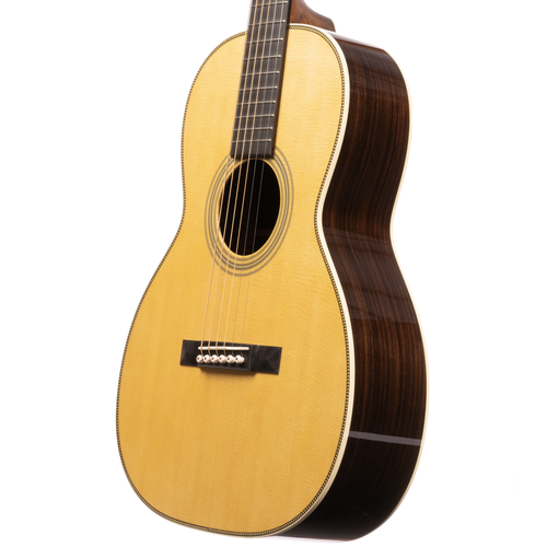 Martin Custom Shop 00 12-Fret 28-Style Acoustic Guitar, Spruce & Wild Grain East Indian Rosewood