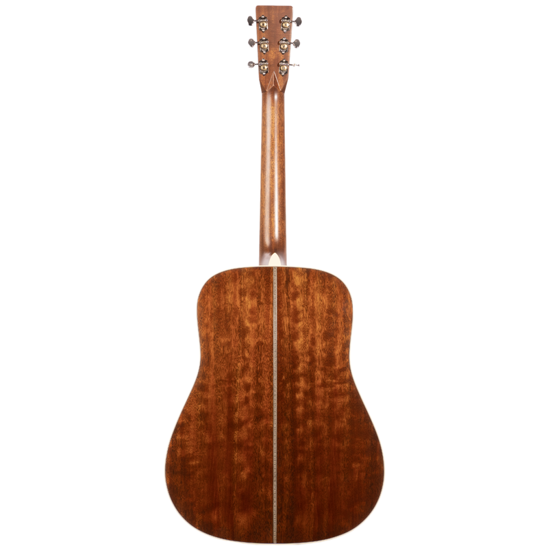Martin Custom Shop D Dreadnought Acoustic Guitar, 28-Style, Sitka Spruce Bearclaw/Quilted Mahogany