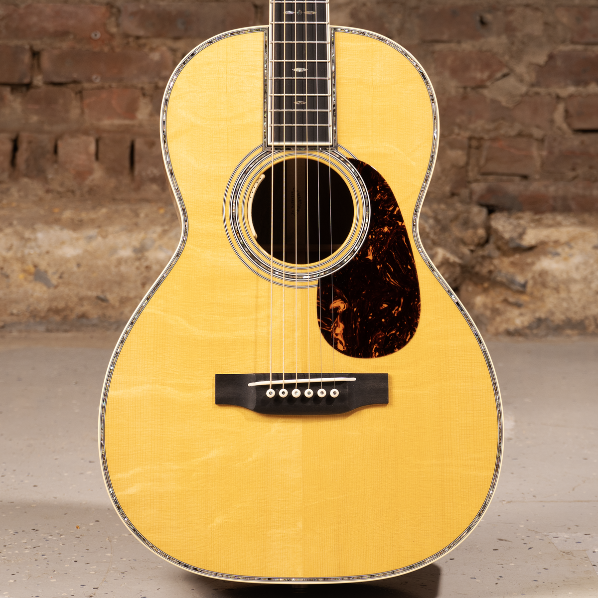 2019 Martin Custom Shop 00, 42 Style Koa Back/Sides, Bearclaw High Altitude Swiss Spruce Top W/ OHSC - Used