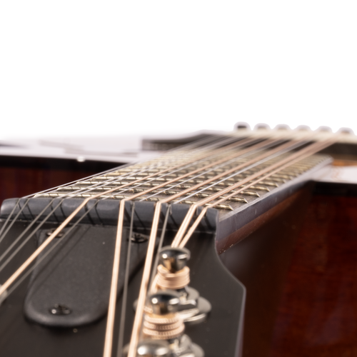 Taylor 552ce Grand Concert 12-String Acoustic Guitar, Sitka Spruce/Urban Ironbark, Shaded Edgeburst