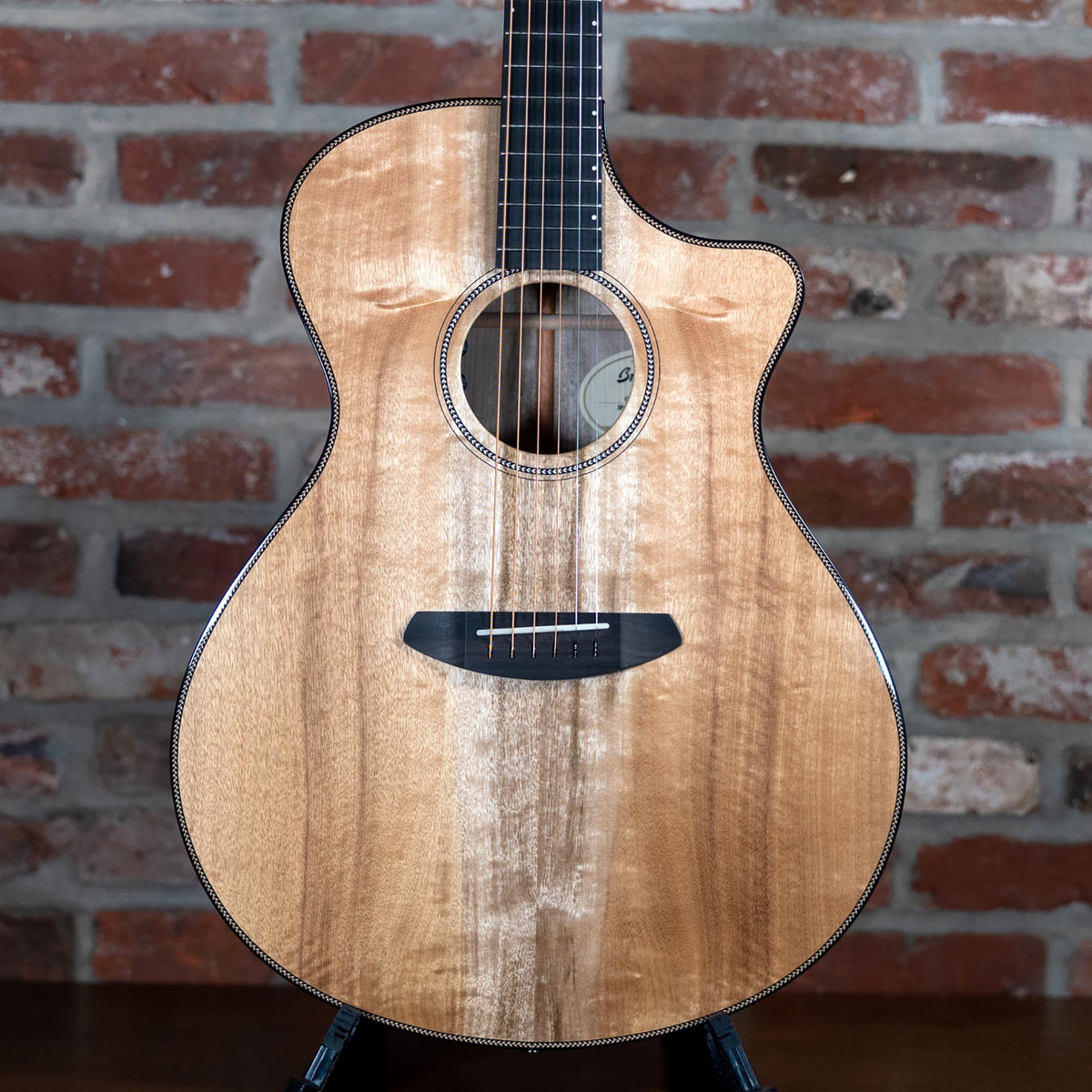 Breedlove 2019 Oregon Concerto CE Myrtlewood Natural With OHSC - Used