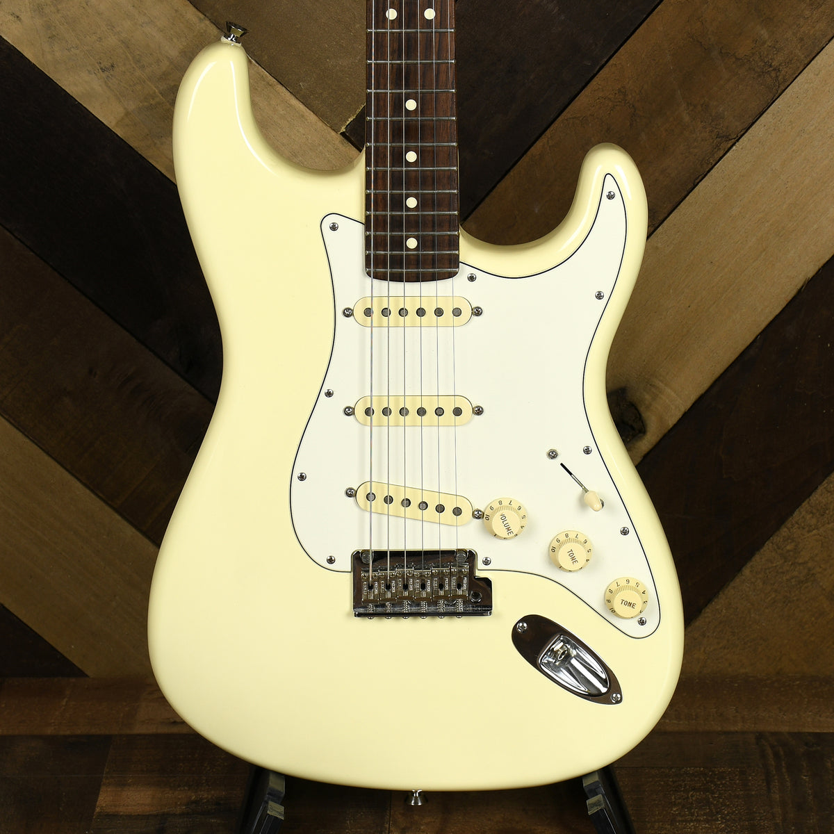 Fender American Standard Strat Olympic White With OHSC - Used