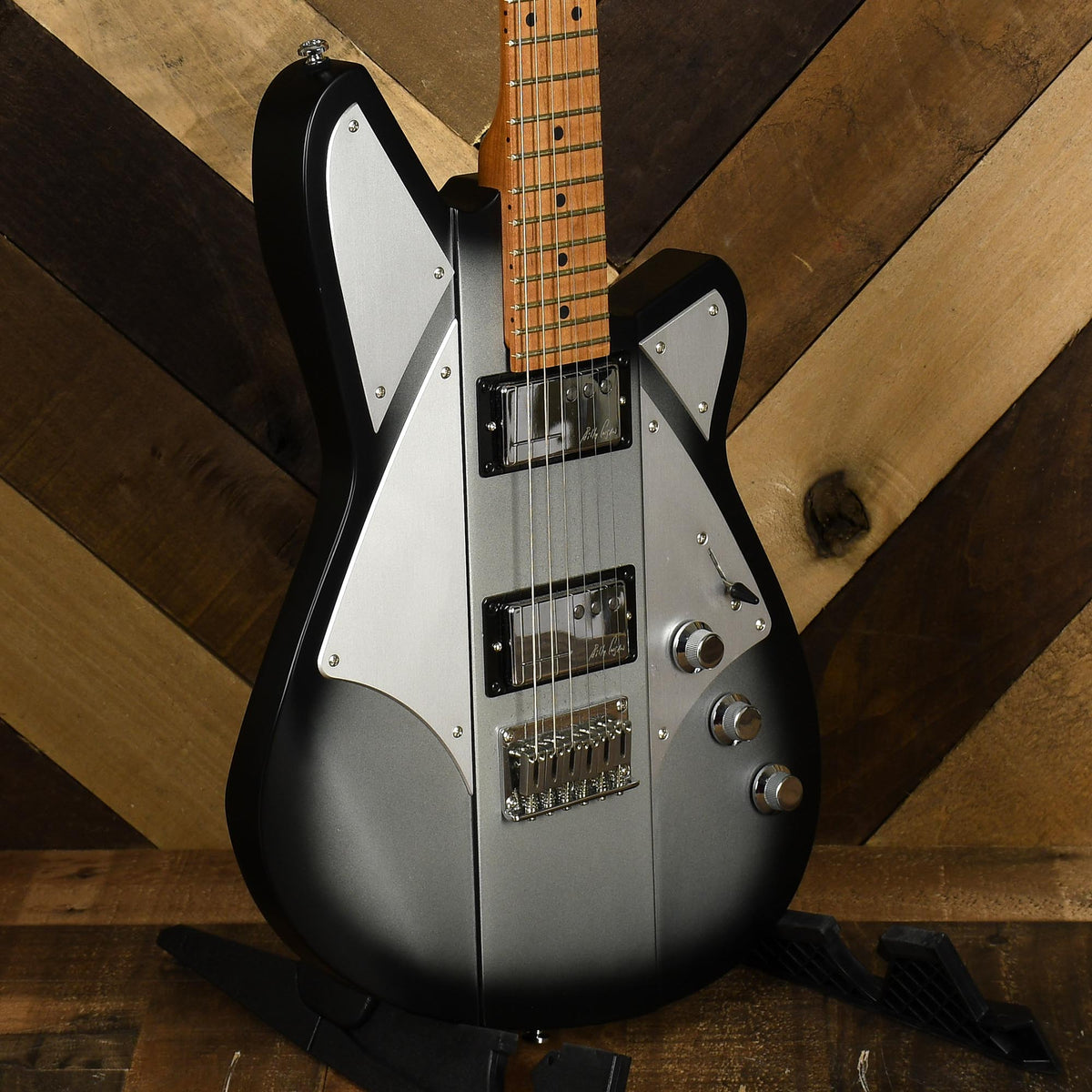 Reverend Billy Corgan Signature Satin Silver Burst With OHSC - Used