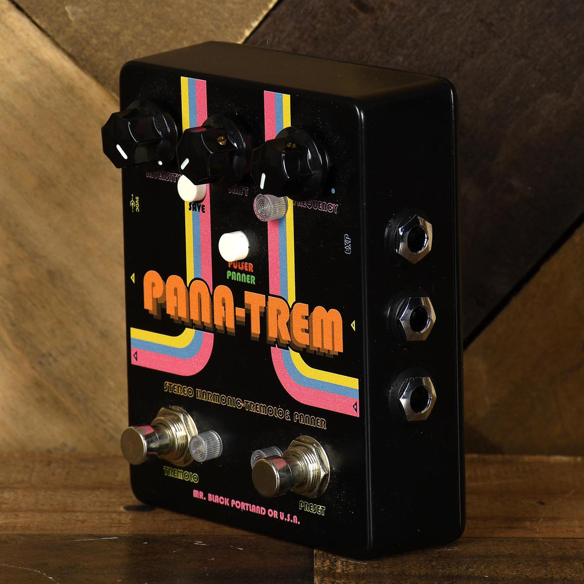 Mr. Black Pana Trem Stereo Trem With Box - Used
