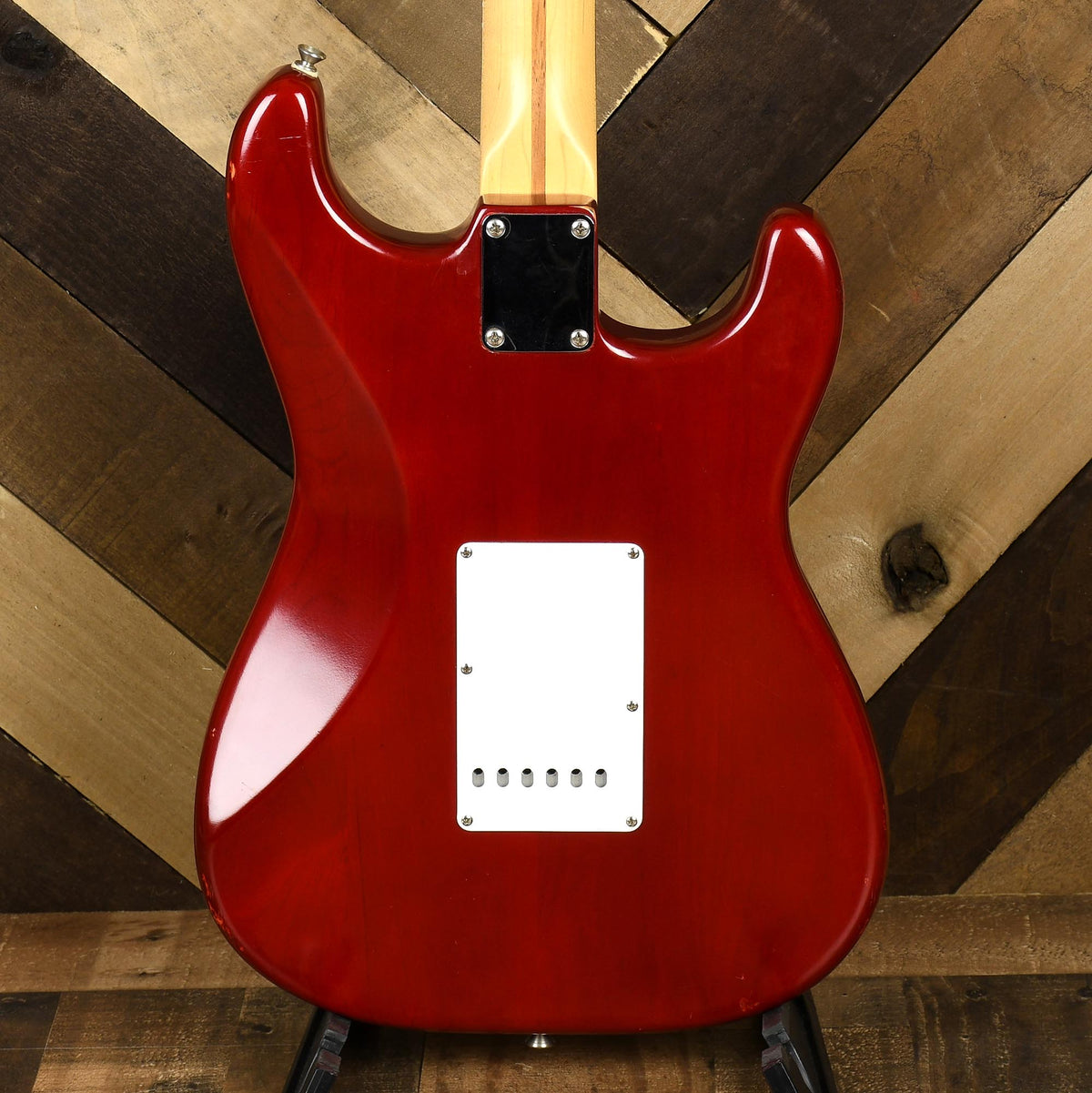 Fender Left Hand Highway One Stratocaster Red With Case - Used