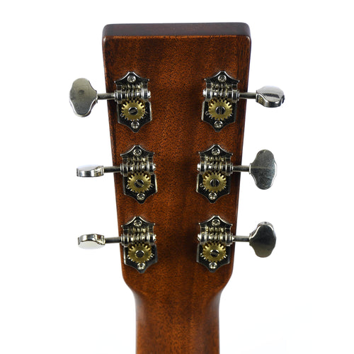 Martin OMC-15ME With OHSC - Used