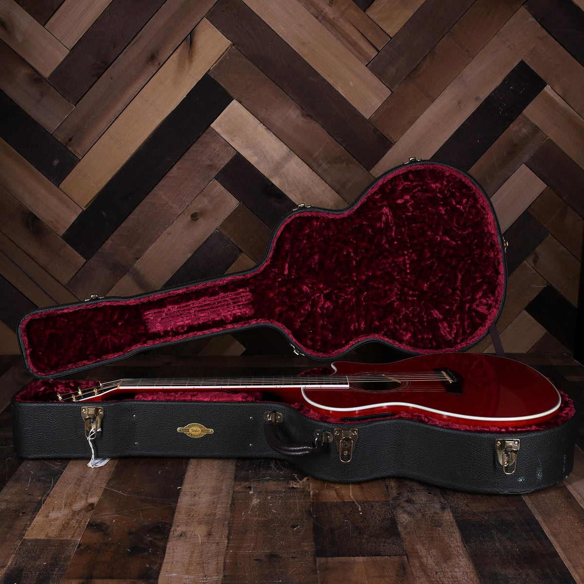 Taylor 1999 614CE Grand Auditorium Red With OHSC - Used