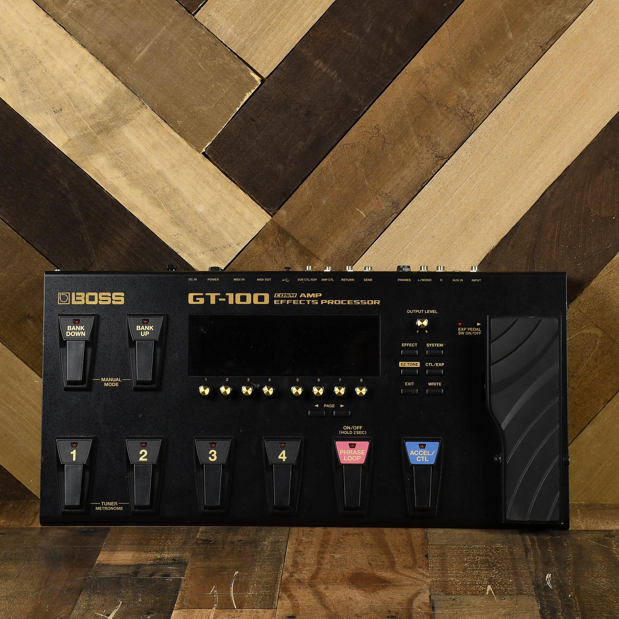 boss gt 100 pedal Boss GT-100 Multi Effects Pedal