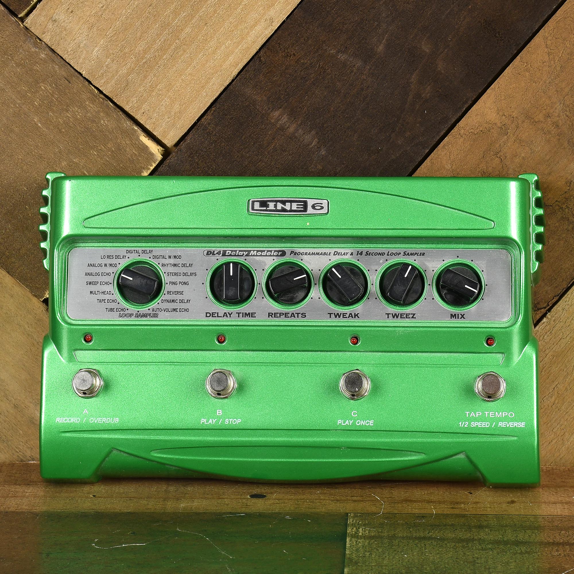 Line 6 DL4 Delay Modeler With Box - Used