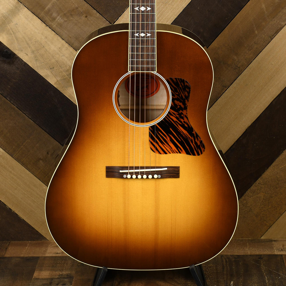 Gibson Iron Mountain AJ - Honey Burst With Case - Used
