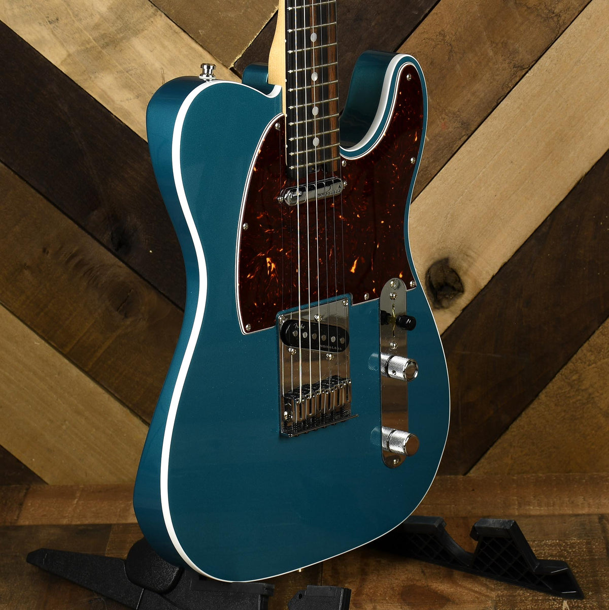 Fender American Elite Telecaster Ocean Turquoise With OHSC - Used