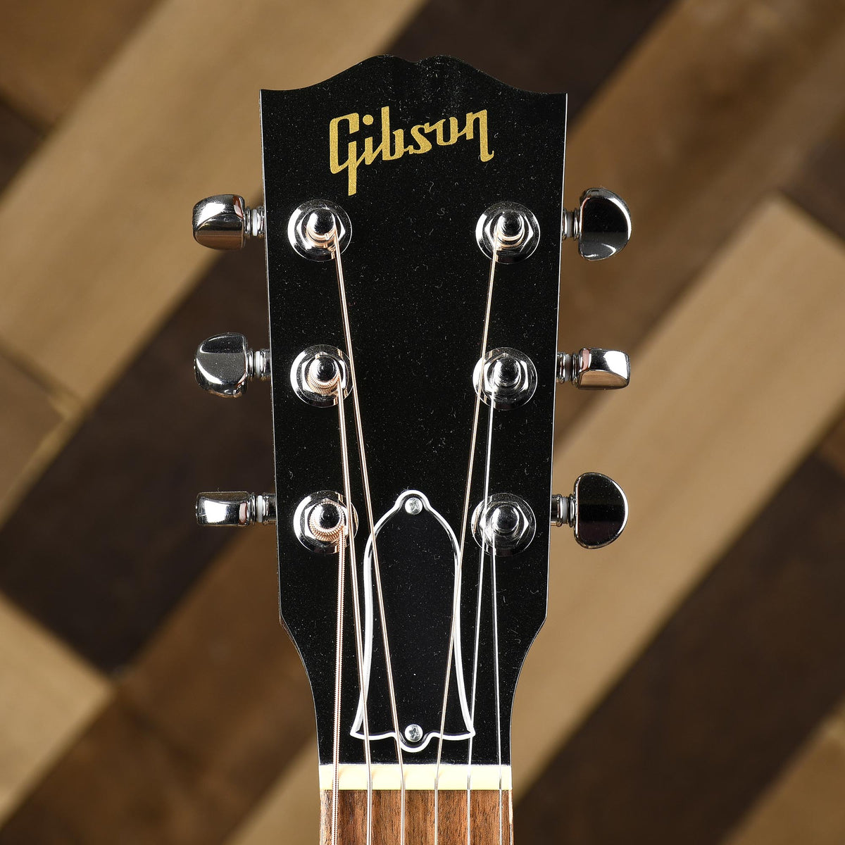 Gibson J-45 AG with Walnut Burst - Used