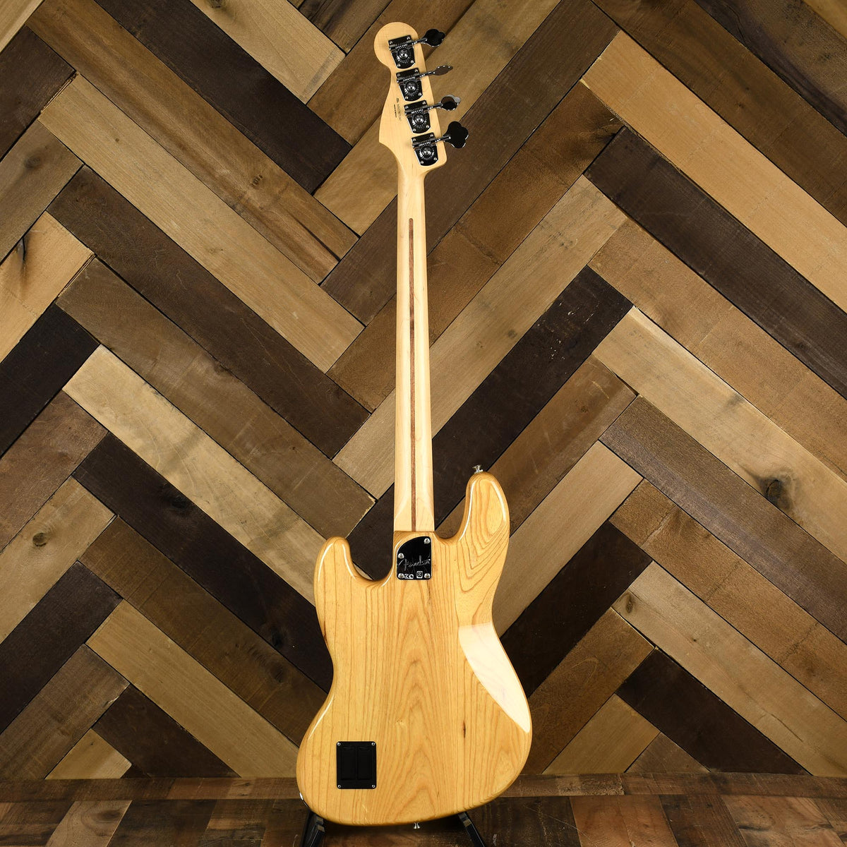 Fender Deluxe Active Jazz Bass Natural Ash With Tweed Case - Used