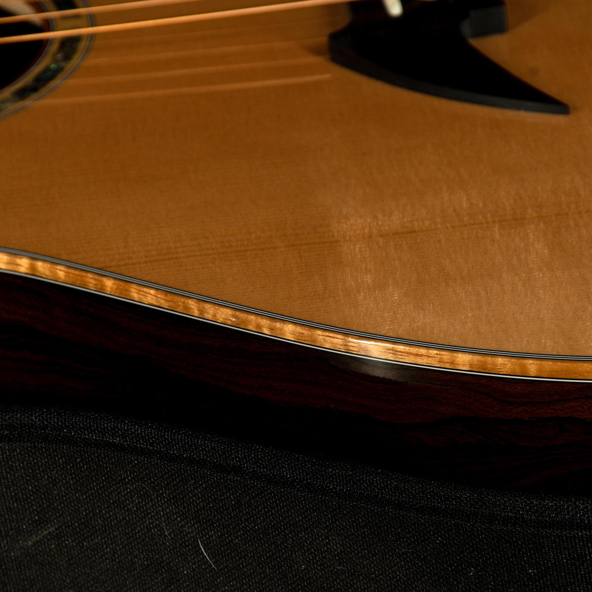 Breedlove 2014 Masterclass Jumbo - Used