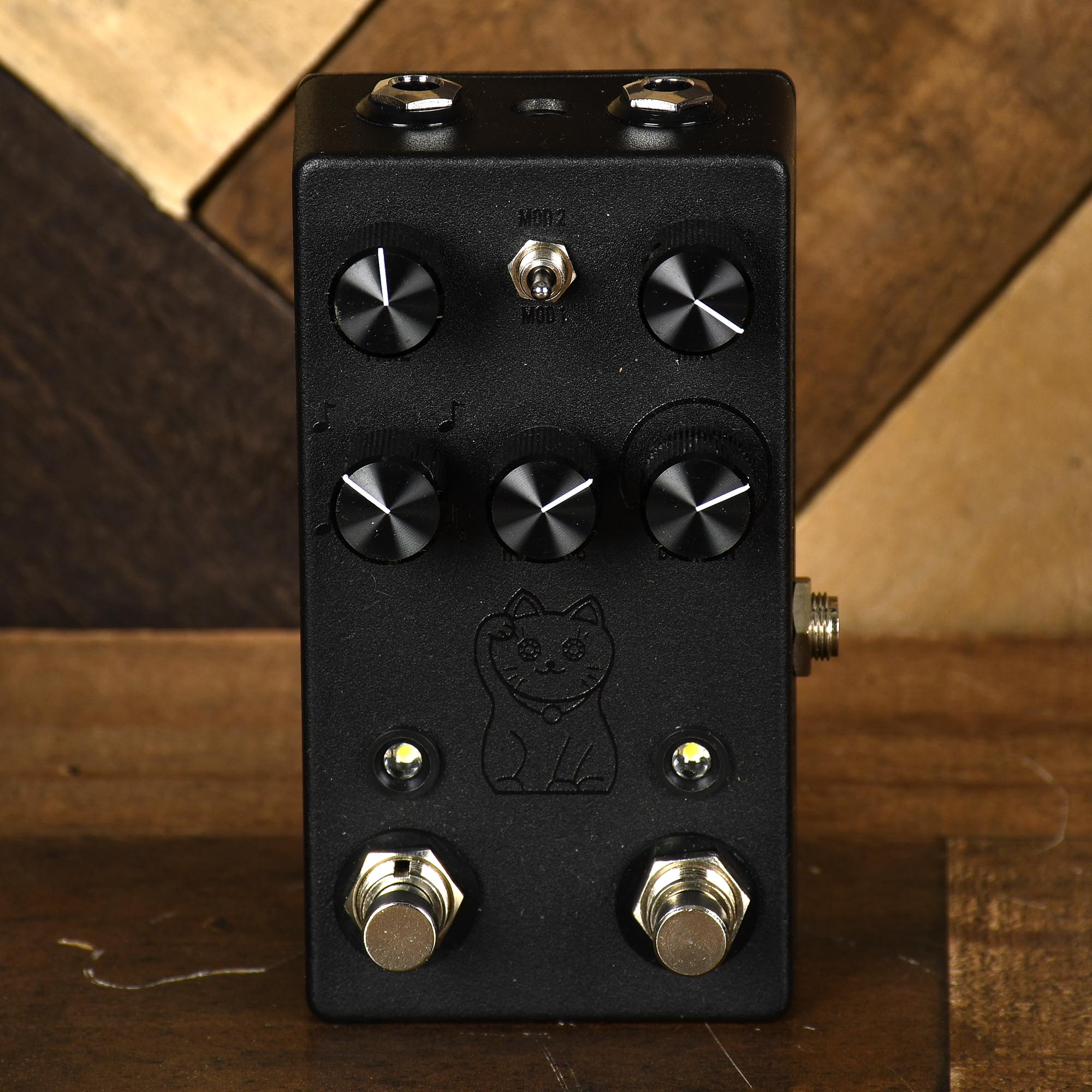 JHS Lucky Cat Delay Black