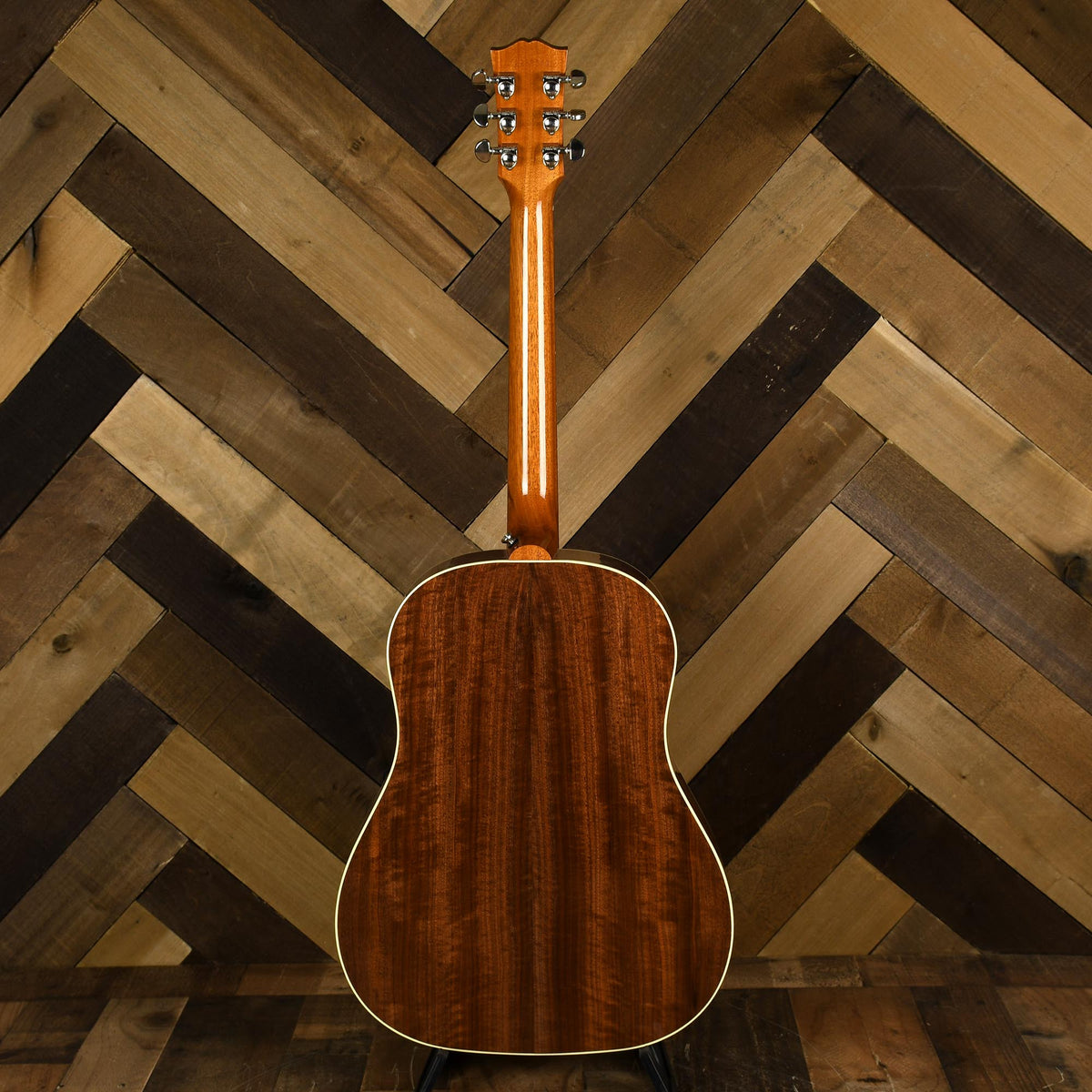Gibson J-45 Studio Natural - Used