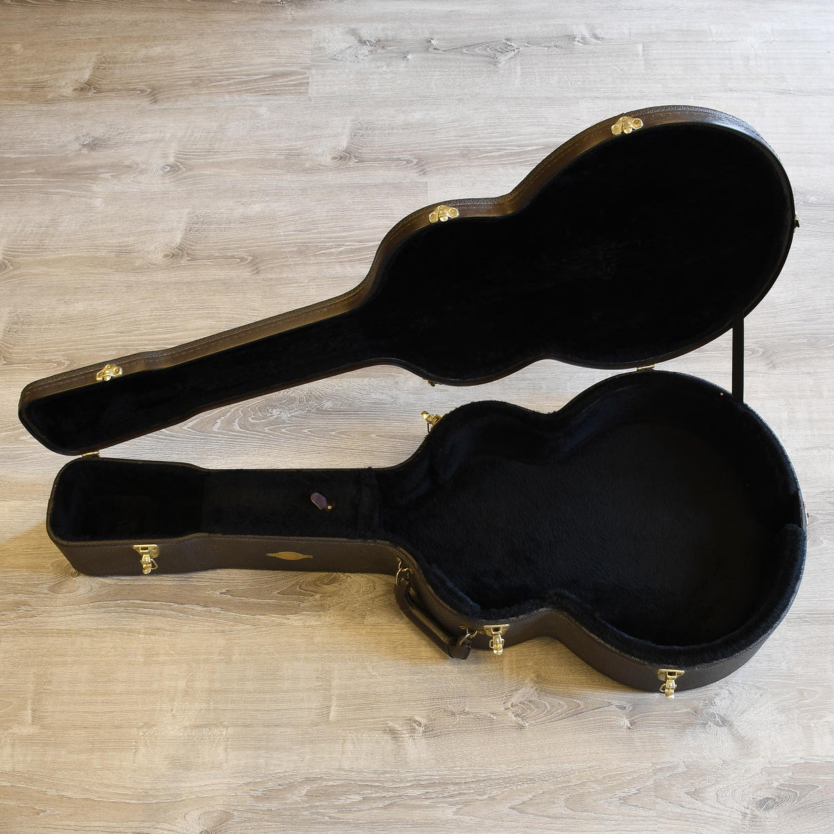Taylor Grand Symphony Hardshell Case - Used