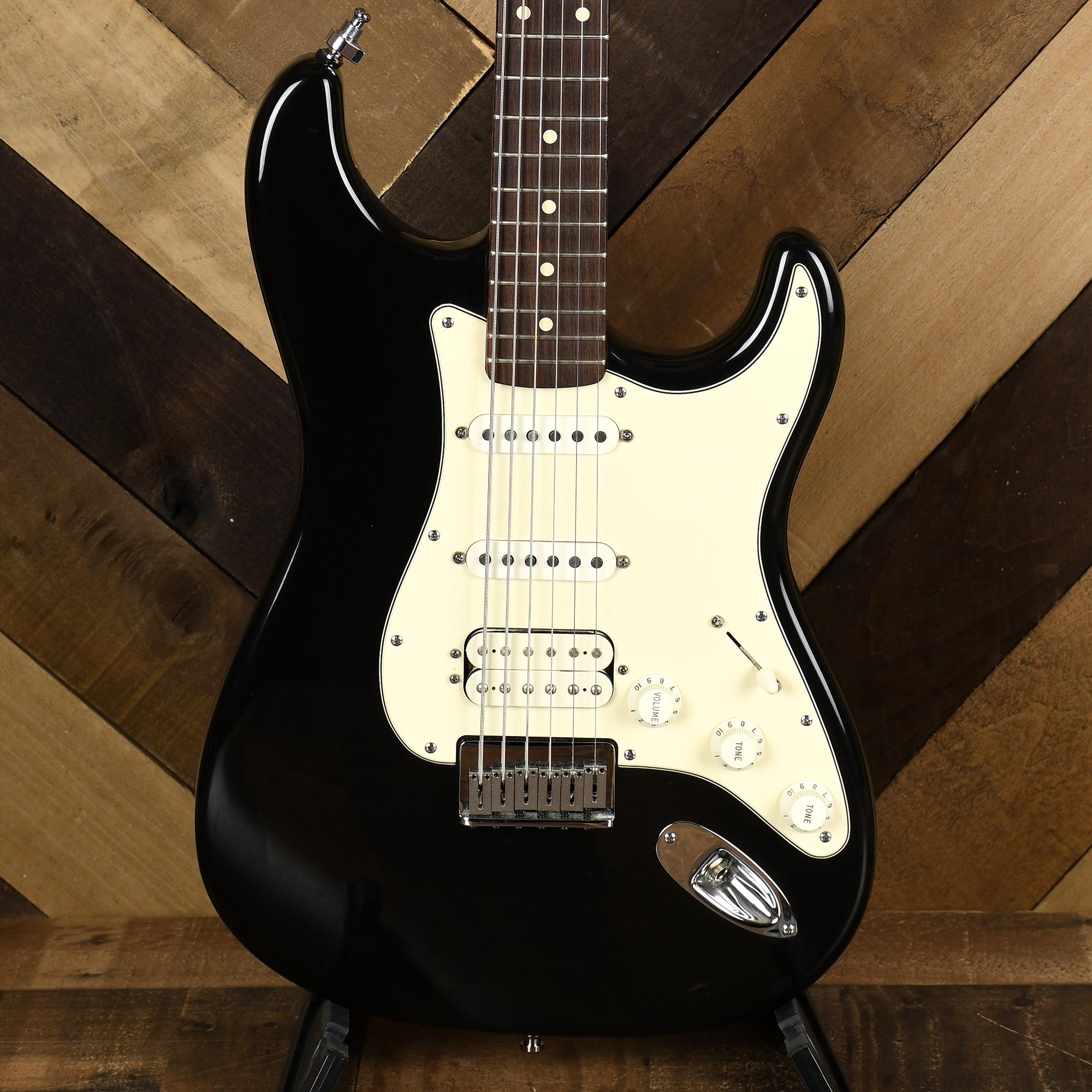 ギター Fender / Sub-Sonic Baritone Guitar Fender 2000 Sub Sonic Baritone Stratocaster, Black - Used