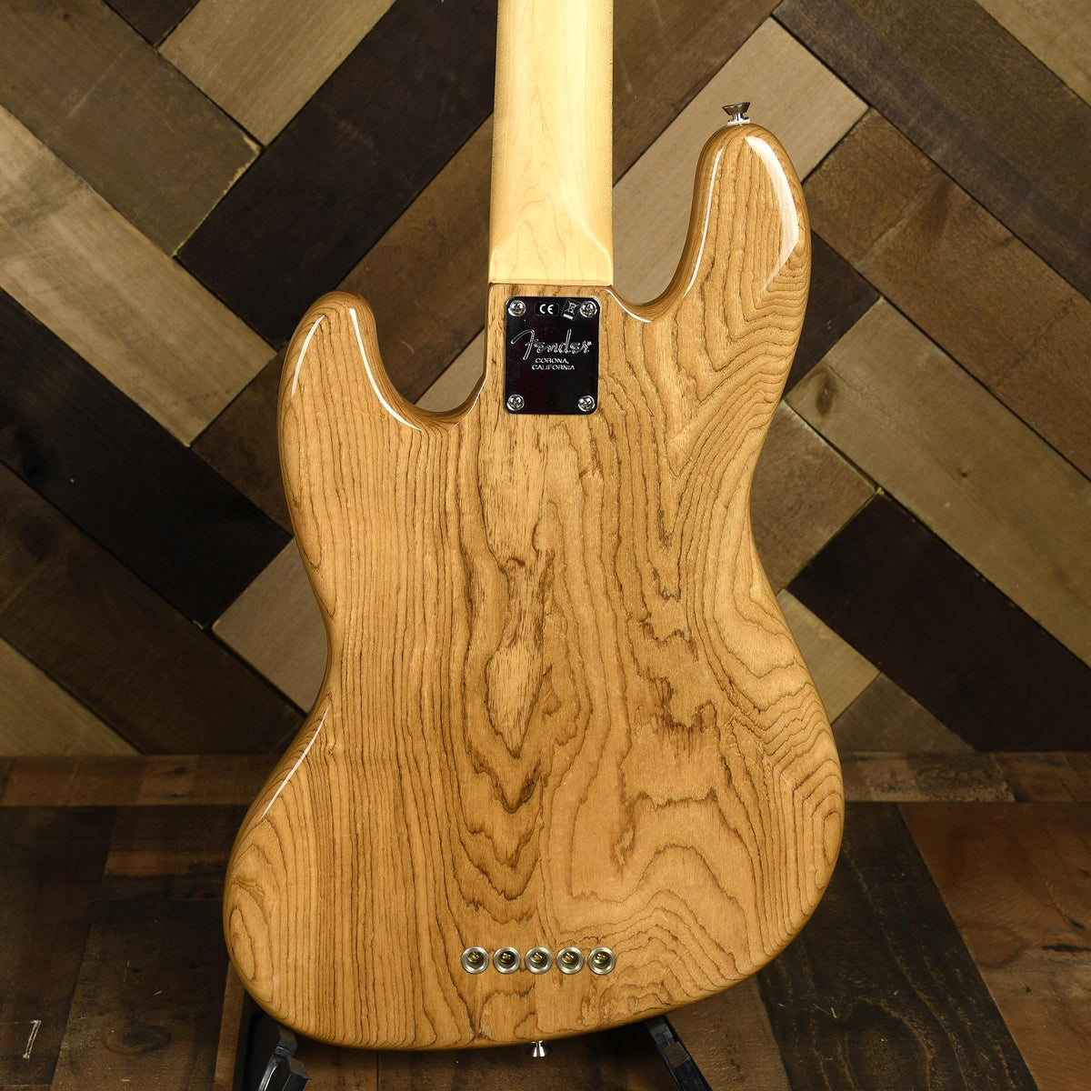 Fender American Pro Jazz Bass V, Maple Fingerboard, Natural - Used