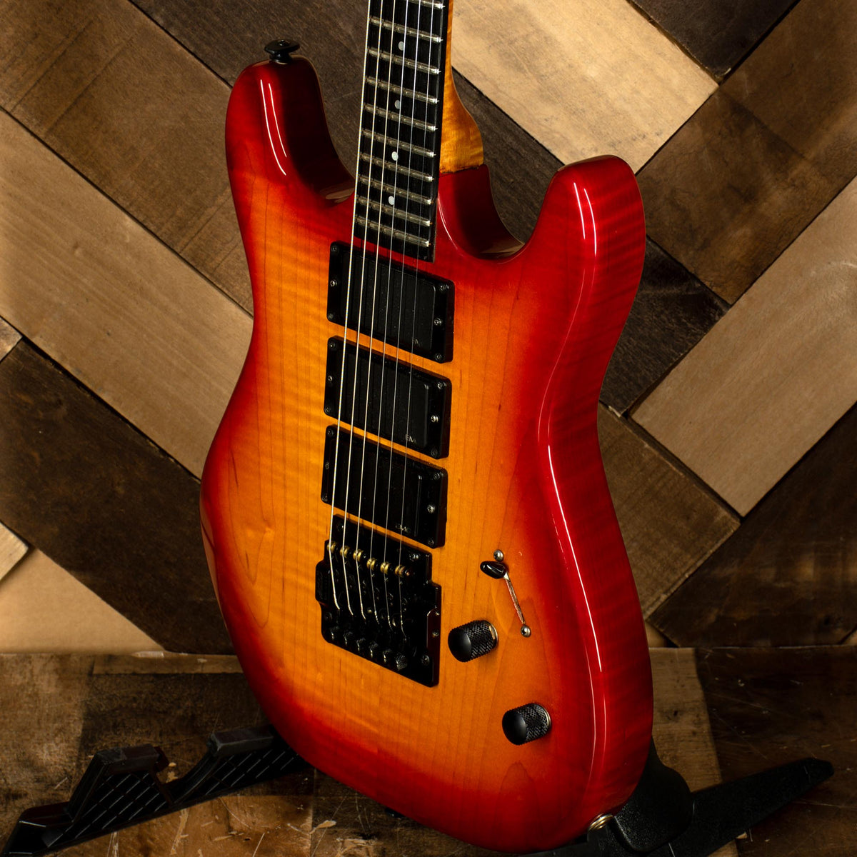 Guild 1985 S285 Aviator HH Cherry Burst With HC - Used